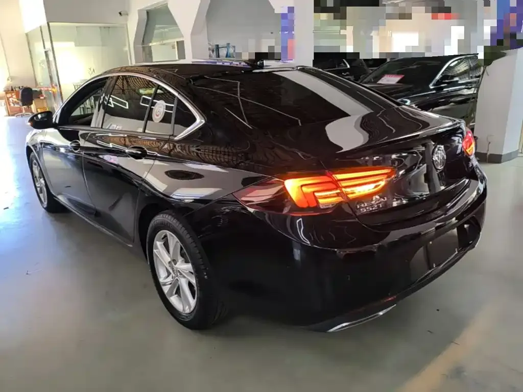 Buick Regal — фото 8