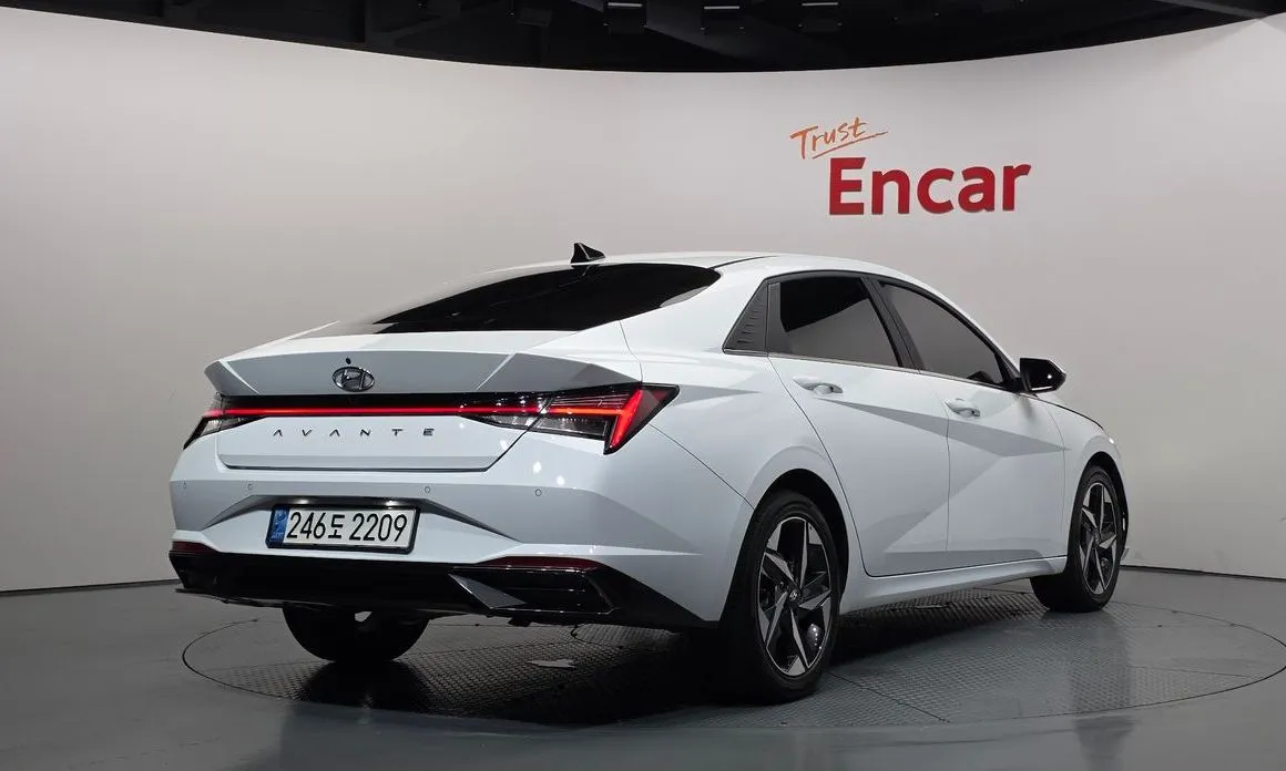 Hyundai AVANTE — фото 5