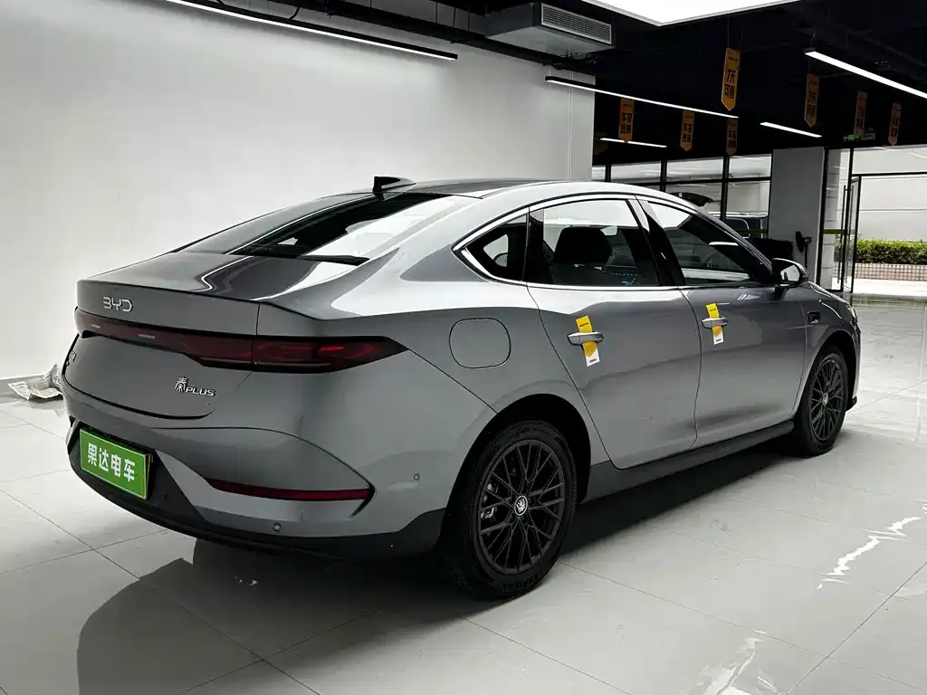 BYD Qin PLUS — фото 7