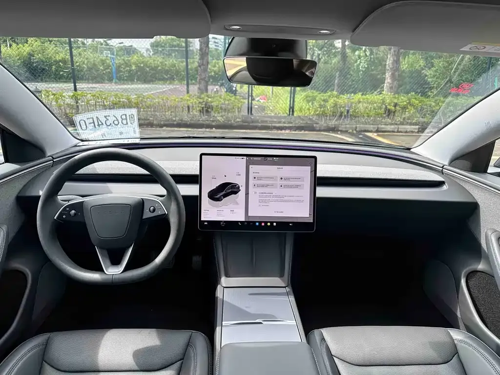 Tesla Model 3 — фото 5