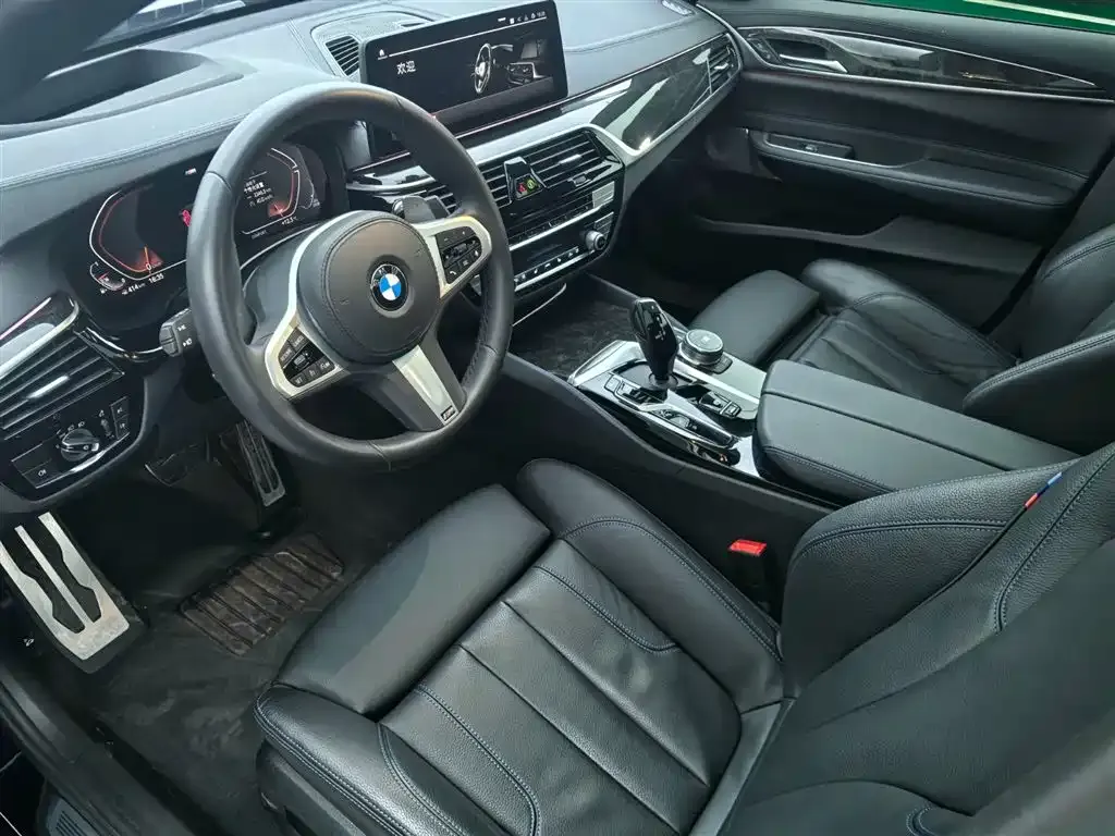 BMW 6 Series GT — фото 10