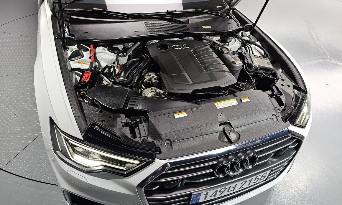 Audi A6 — фото 10