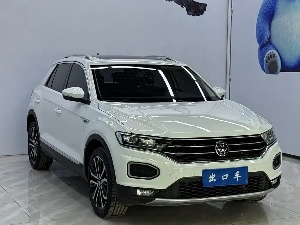 Volkswagen T-Roc — фото 10