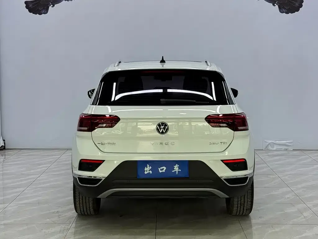 Volkswagen T-Roc — фото 5