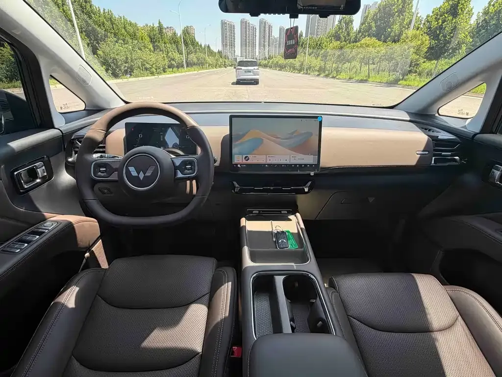 Wuling Starlight 730 New Energy — фото 6