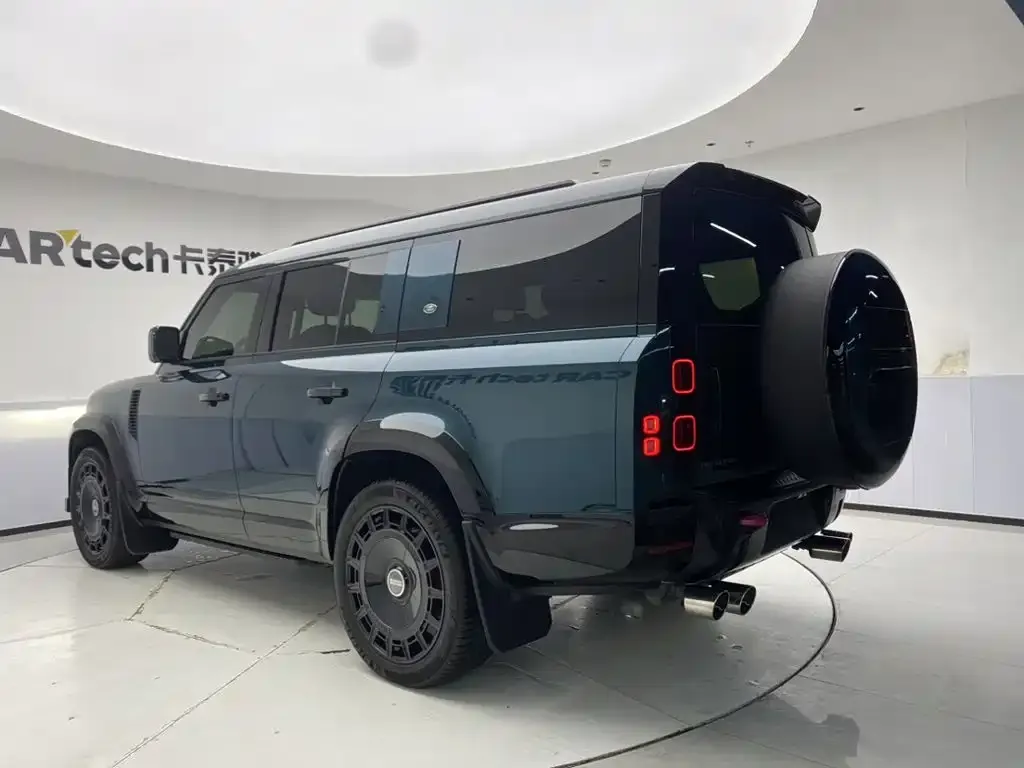 Land Rover Defender — фото 6