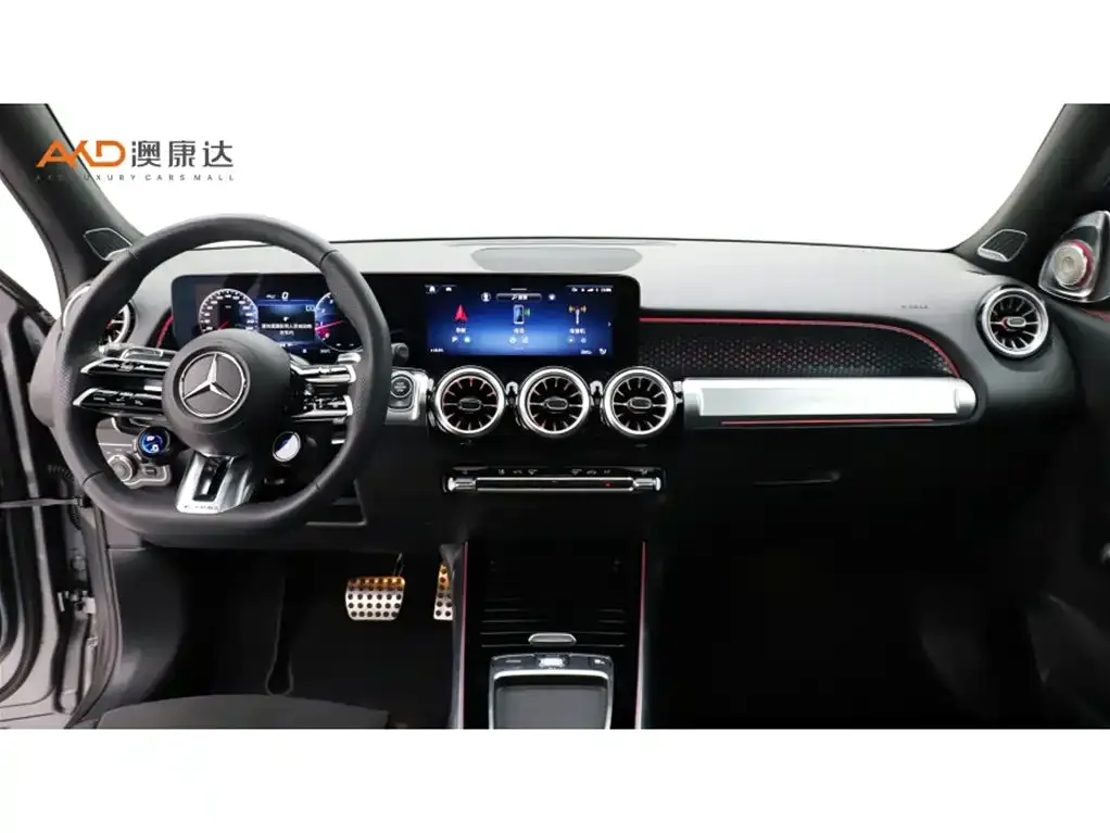 Mercedes-Benz GLB AMG — фото 8