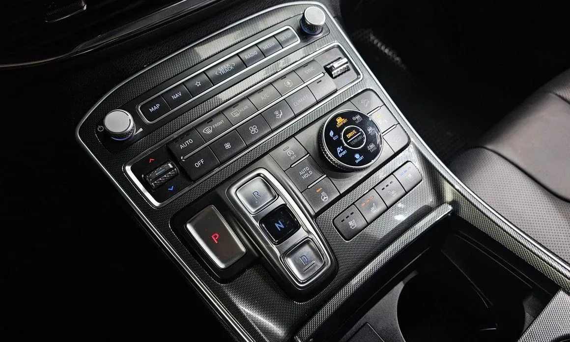 Hyundai Santafe — фото 9
