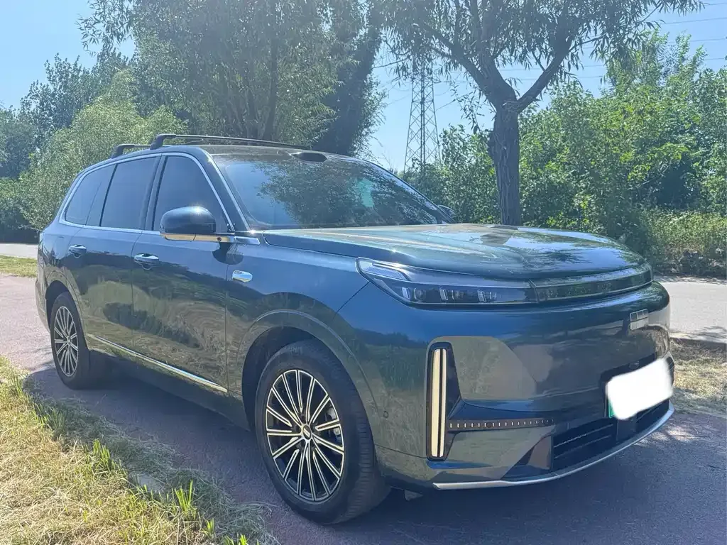 Geely Galaxy M9 — фото 5