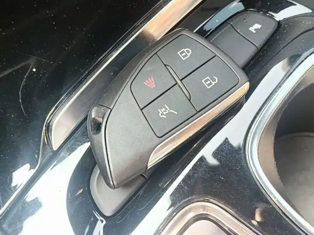 Buick Envision Plus — фото 10