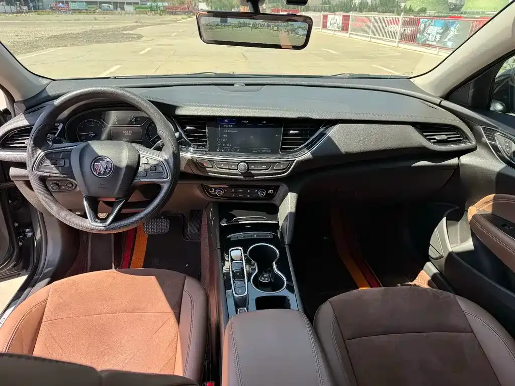 Buick Regal — фото 9