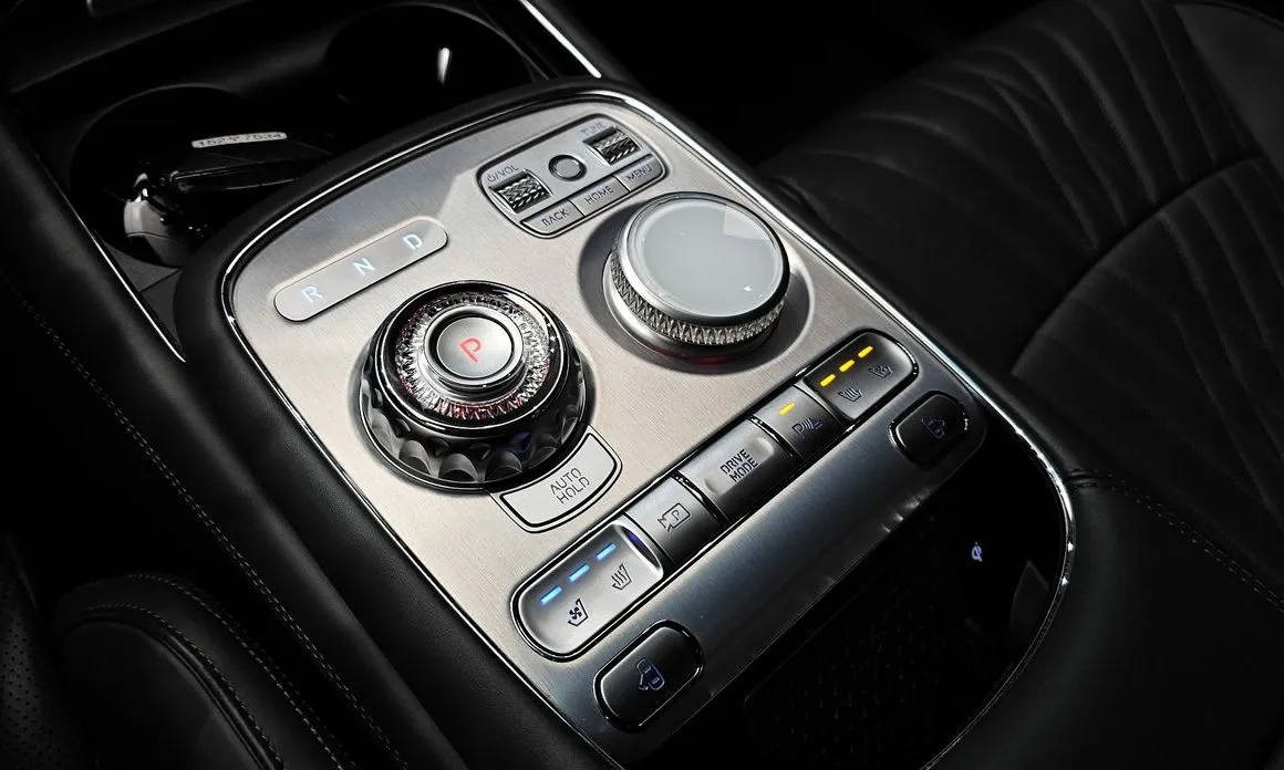 Genesis G90 — фото 2