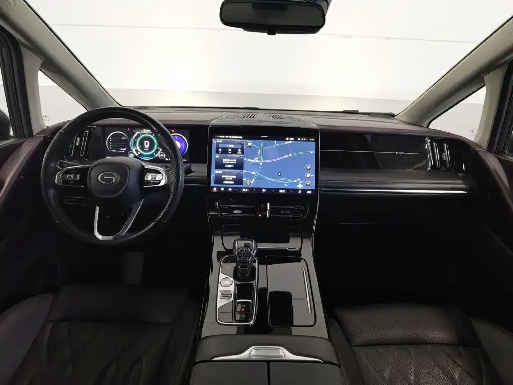 GAC Motor Trumpchi M8 — фото 10