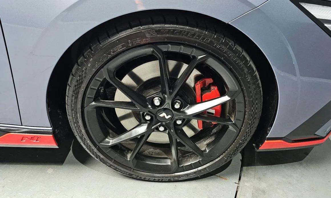 Hyundai AVANTE — фото 10