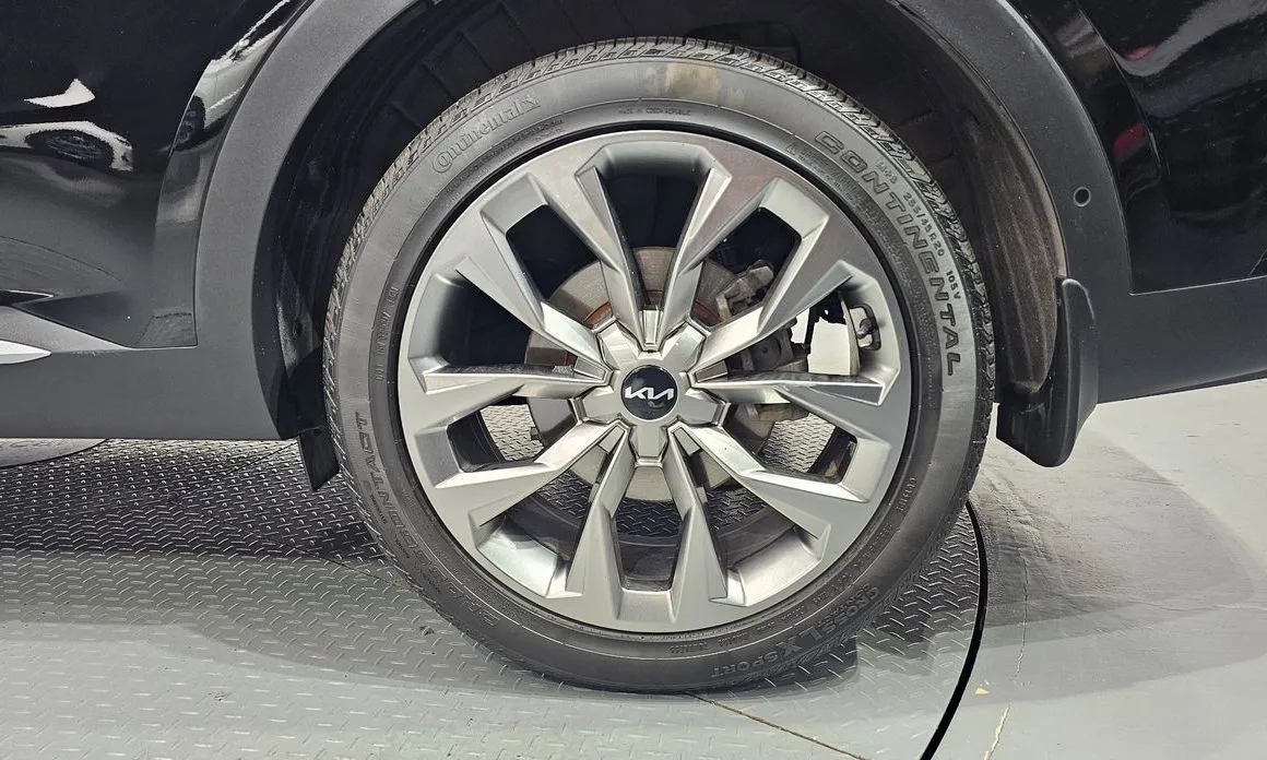 Kia Sorento — фото 5