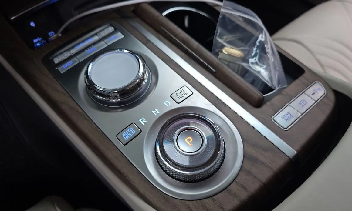 Genesis G80 — фото 9