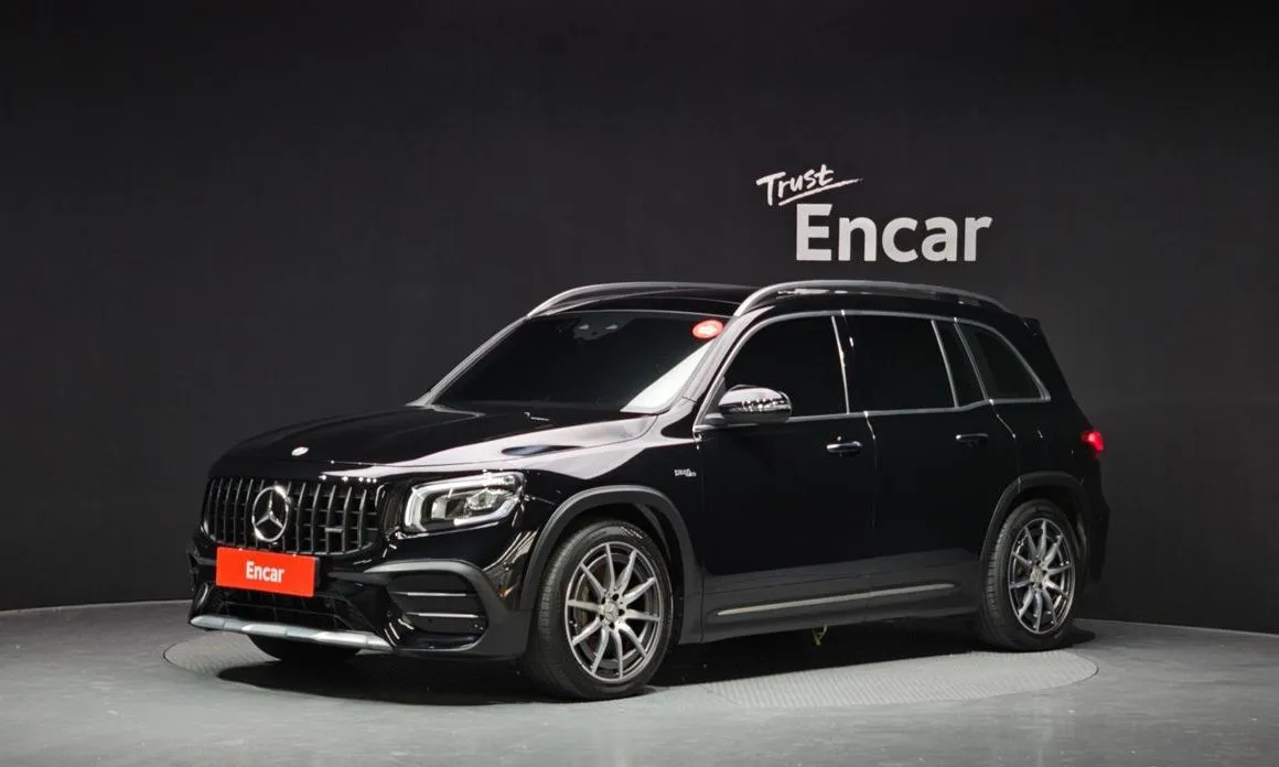 Mercedes-Benz GLB-Class — фото 1