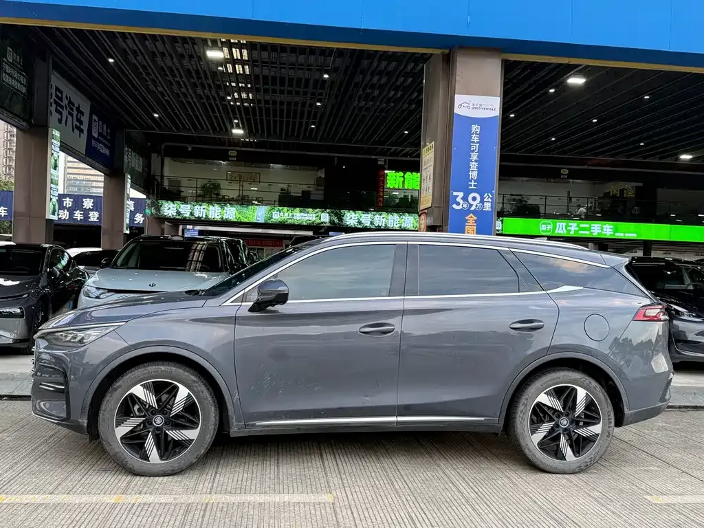 BYD Tang New Energy — фото 7