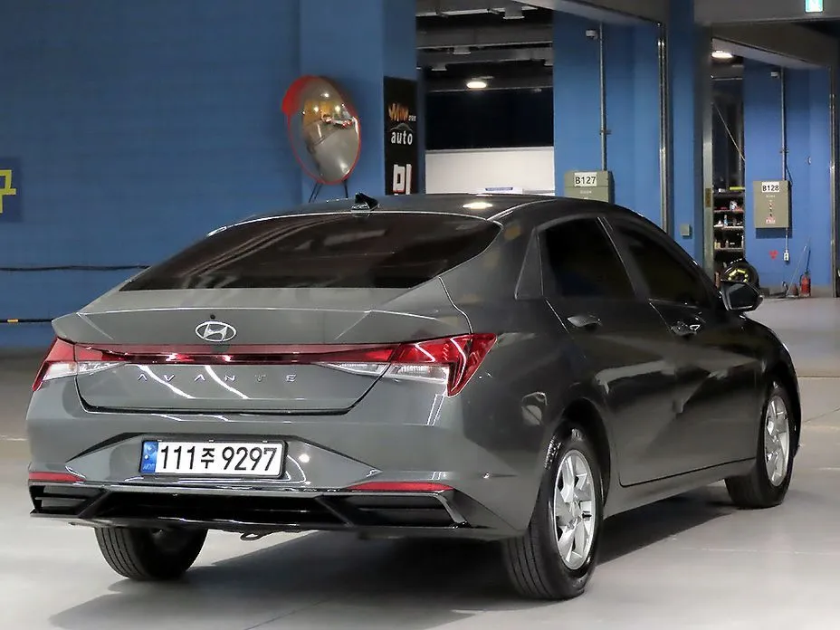Hyundai AVANTE — фото 4