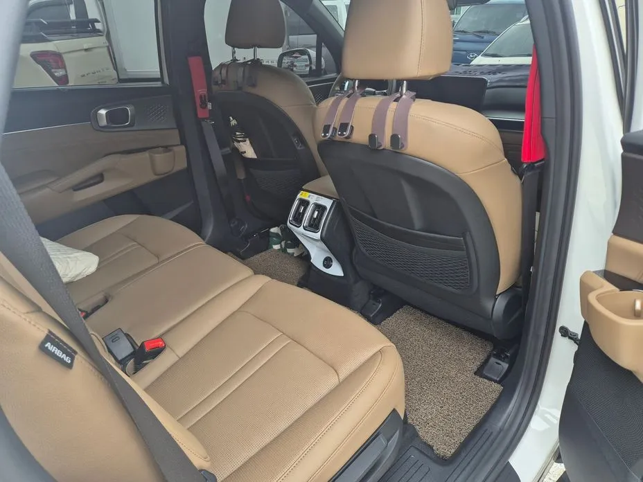 Kia Sorento — фото 3