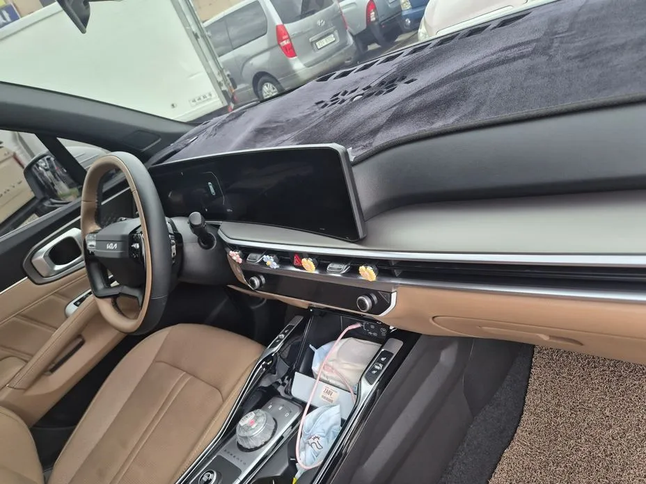 Kia Sorento — фото 9