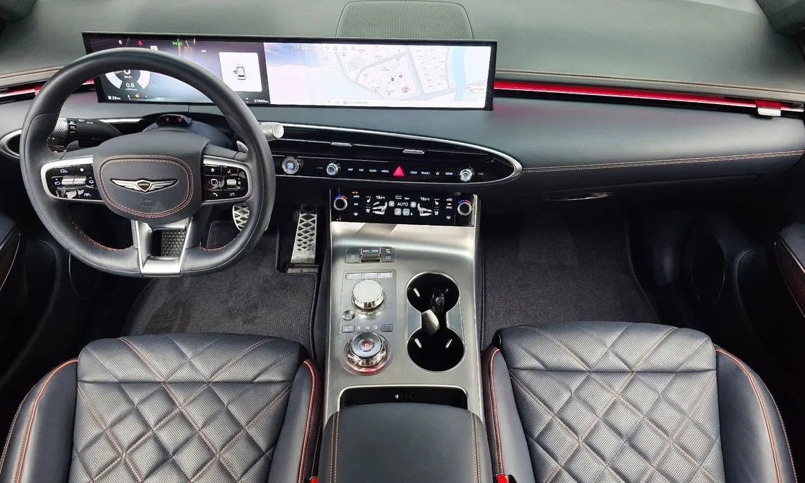 Genesis GV70 — фото 10
