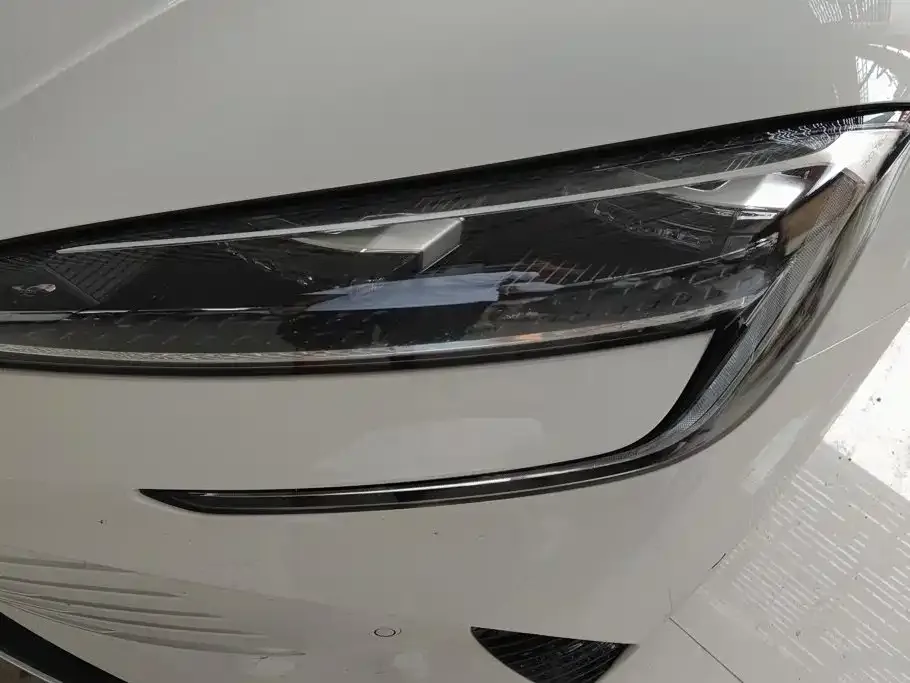 BYD Seal 07 DM-i — фото 2