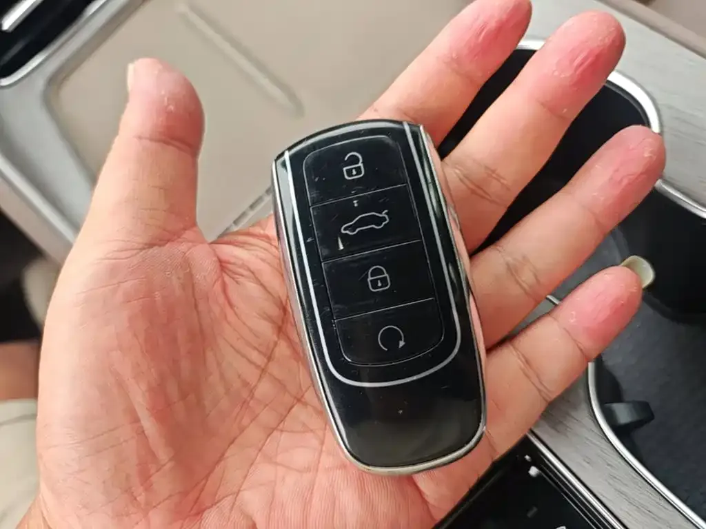 Chery Tiggo 8 PLUS — фото 2