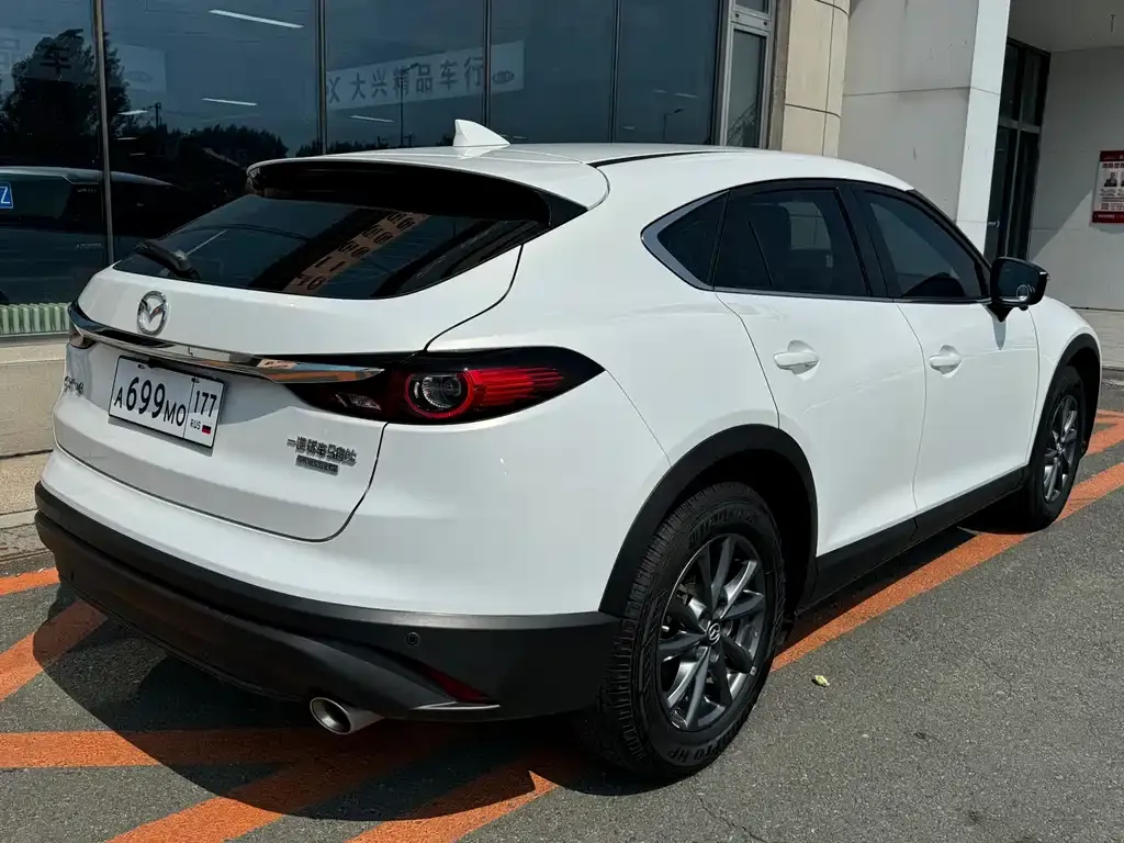 Mazda CX-4 — фото 2