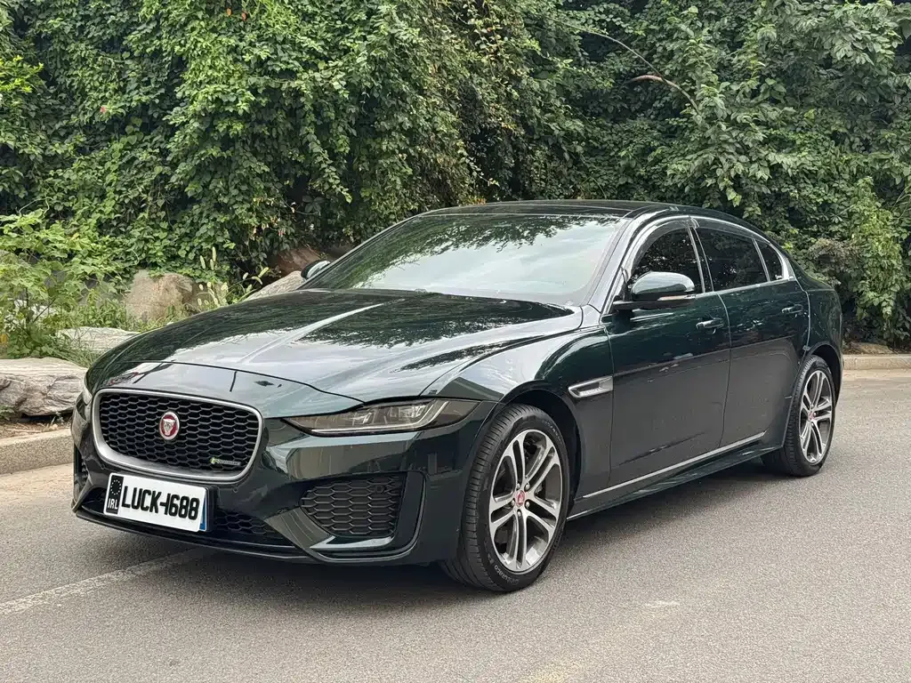 Jaguar XEL — фото 1