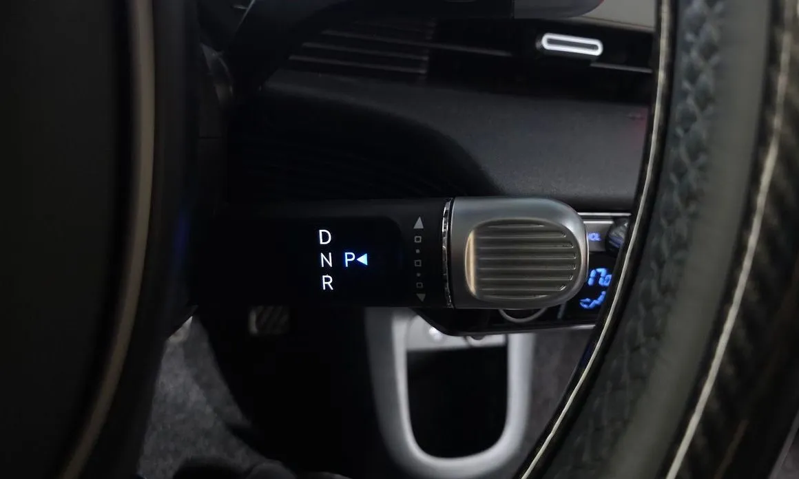 Hyundai Ioniq5 — фото 6