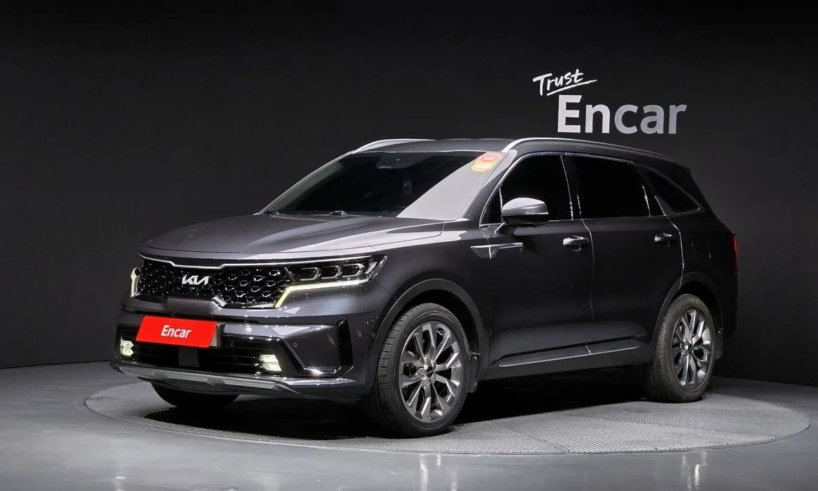 Kia Sorento — фото 1