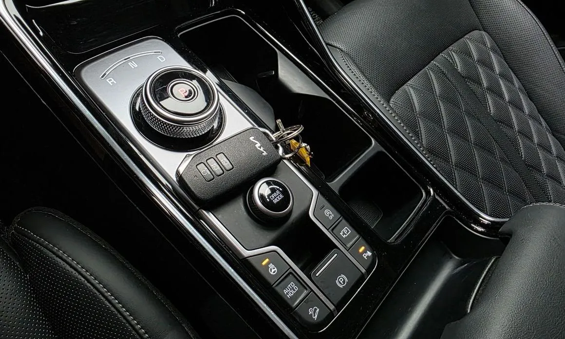 Kia Sorento — фото 9