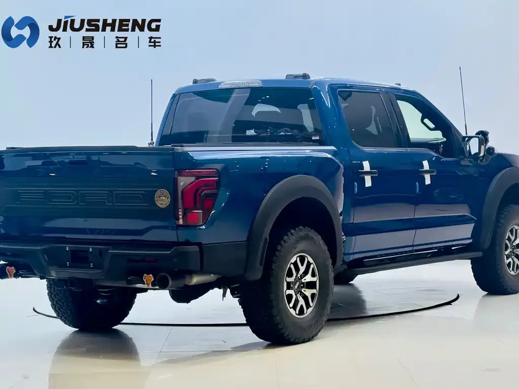 Ford F-150 Raptor — фото 5