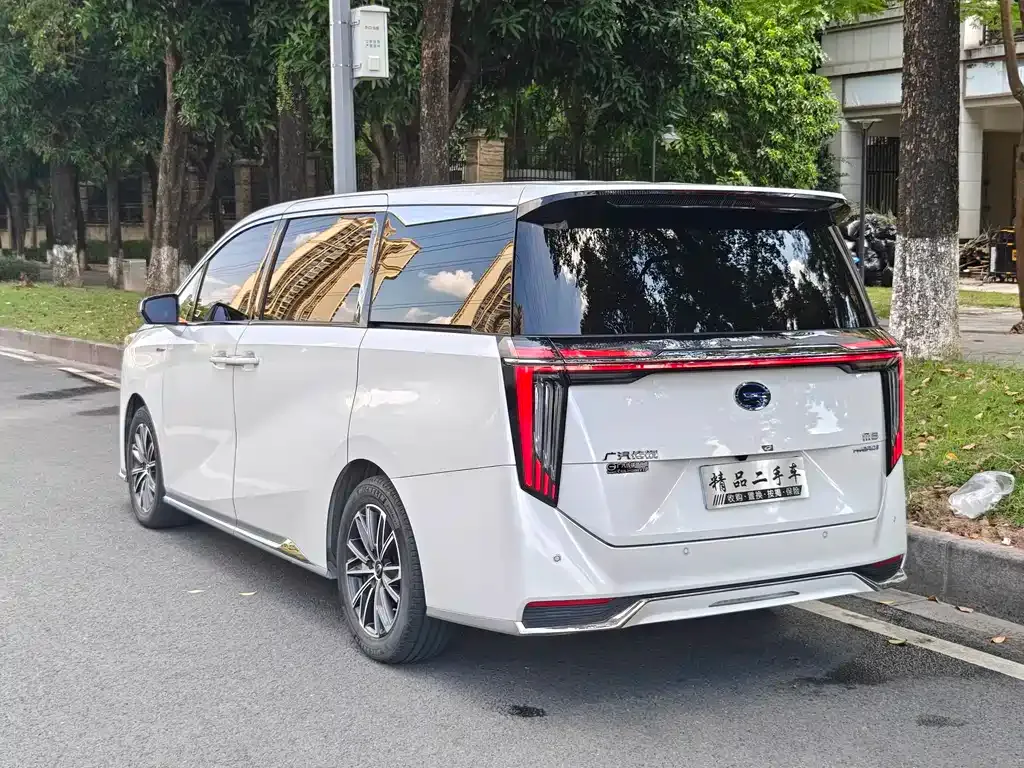GAC Motor Trumpchi M8 — фото 3