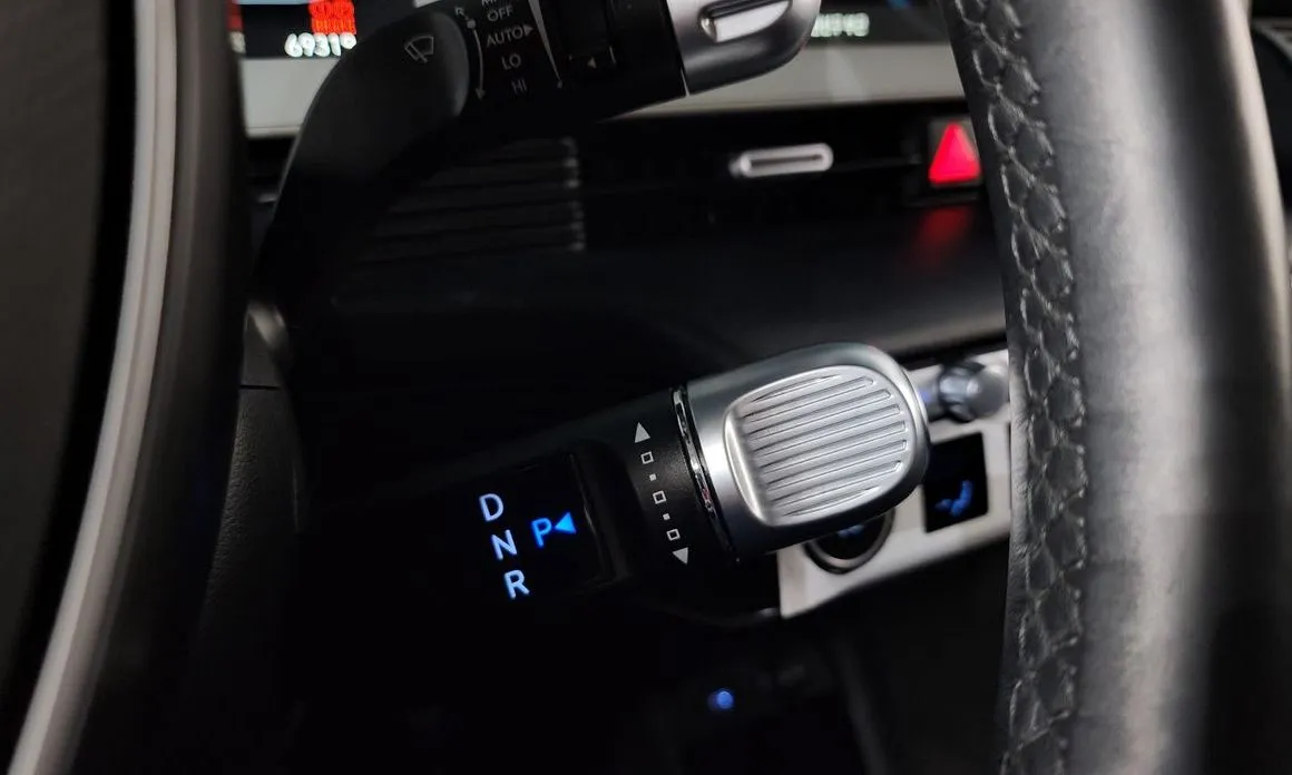 Hyundai Ioniq5 — фото 3