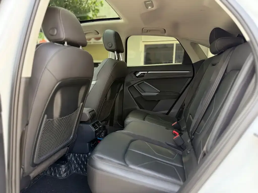 Audi Q3 Sportback — фото 4