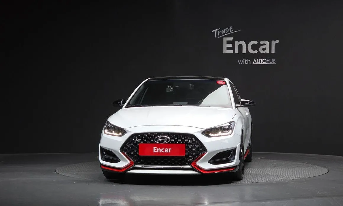 Hyundai Veloster — фото 2