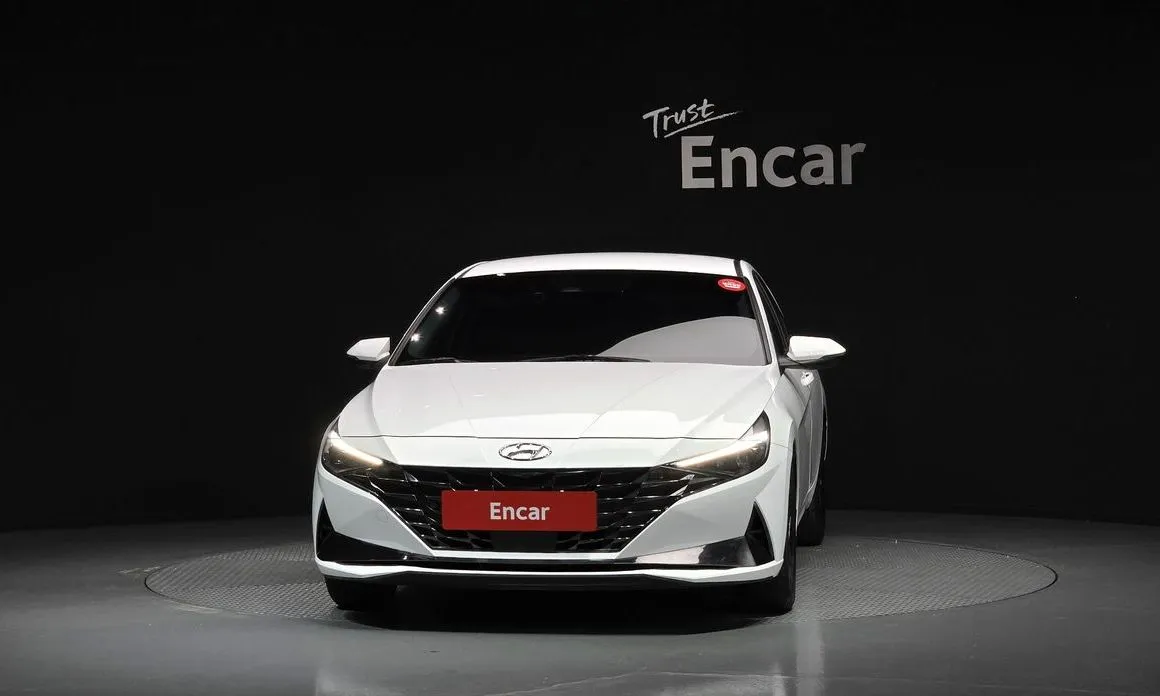 Hyundai AVANTE — фото 3