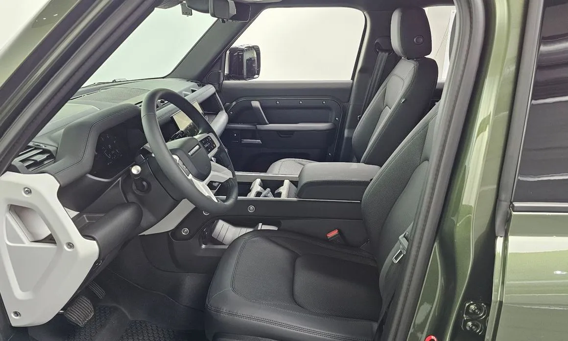 Land Rover Defender — фото 4