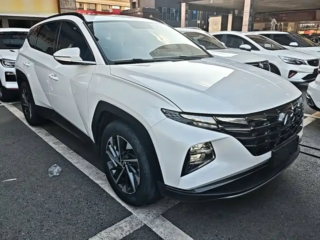 Hyundai Tucson — фото 10