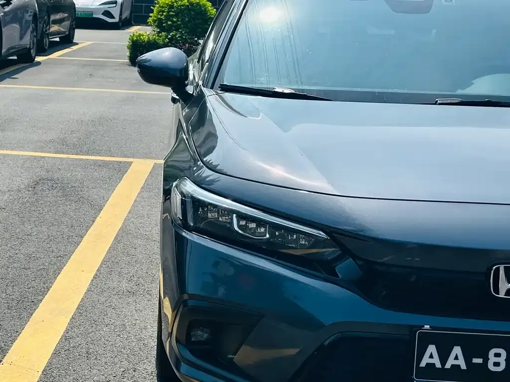 Honda Civic — фото 5