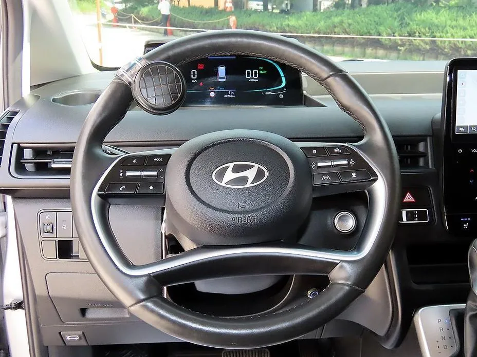 Hyundai Staria — фото 8