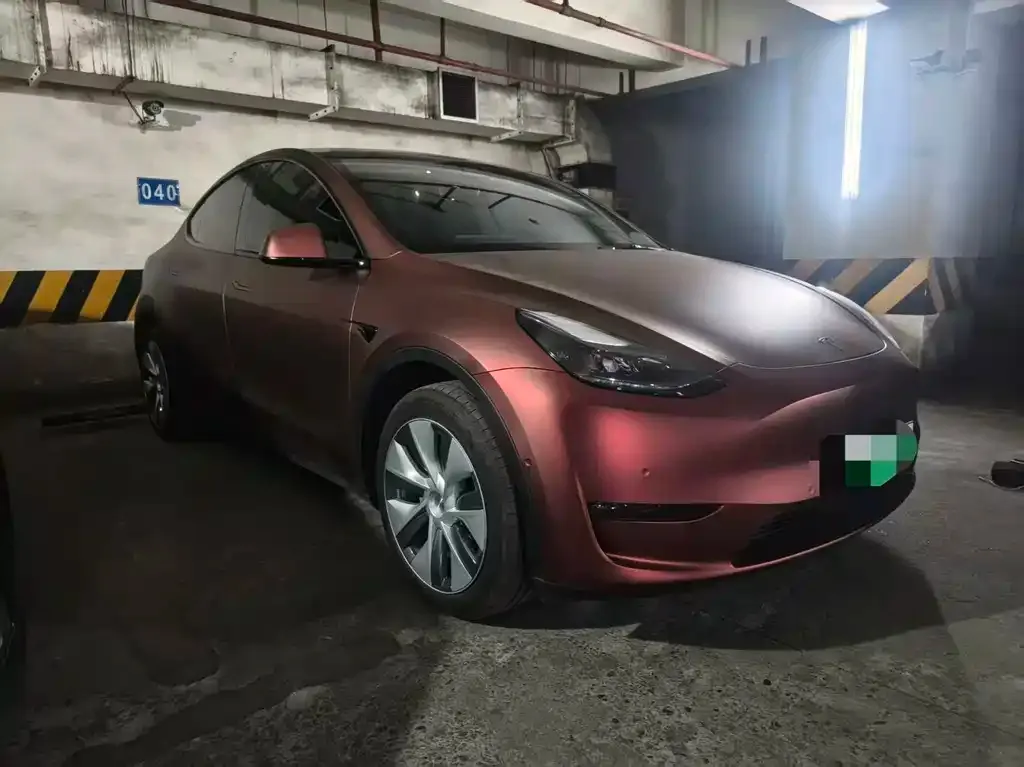 Tesla Model Y — фото 4