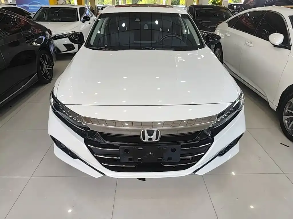 Honda Accord — фото 5