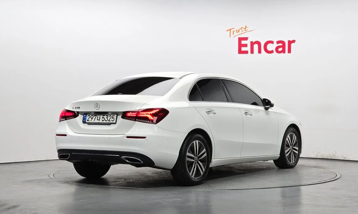 Mercedes-Benz A-Class — фото 7