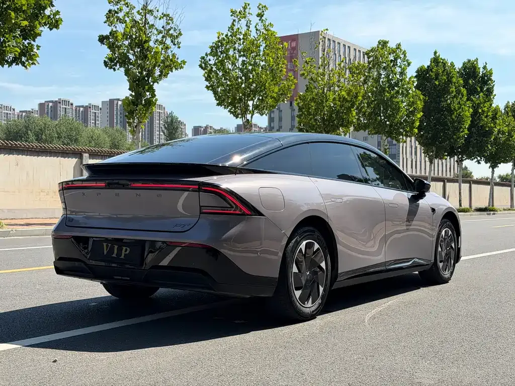 XPeng P7+ — фото 10