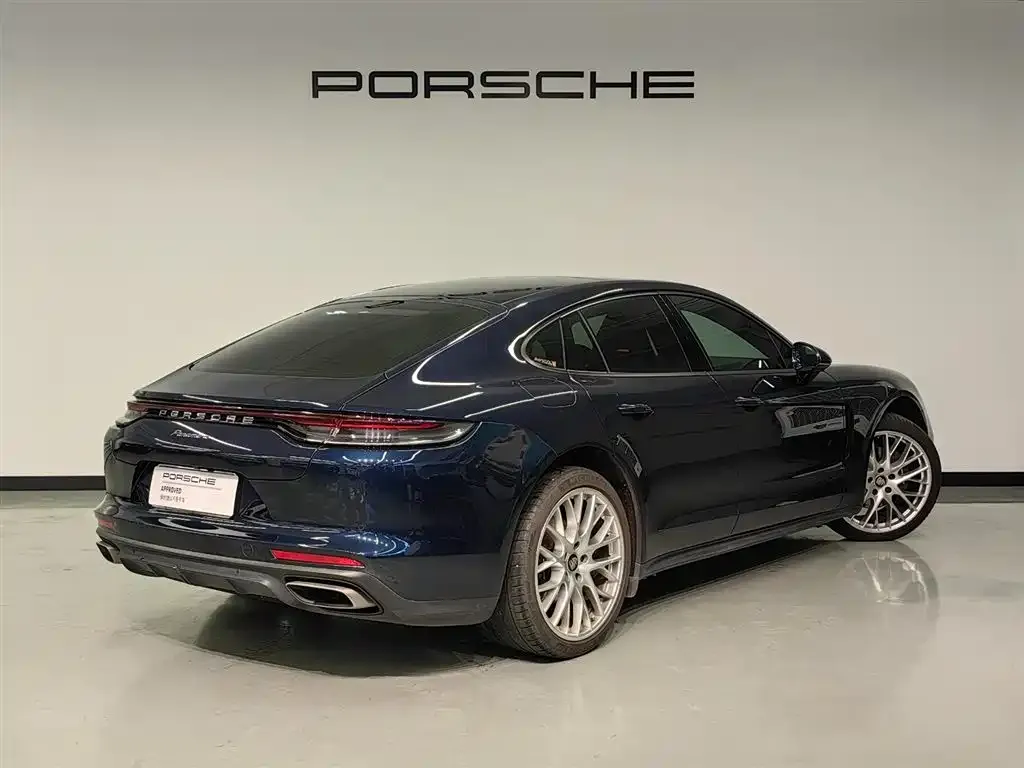 Porsche Panamera — фото 10