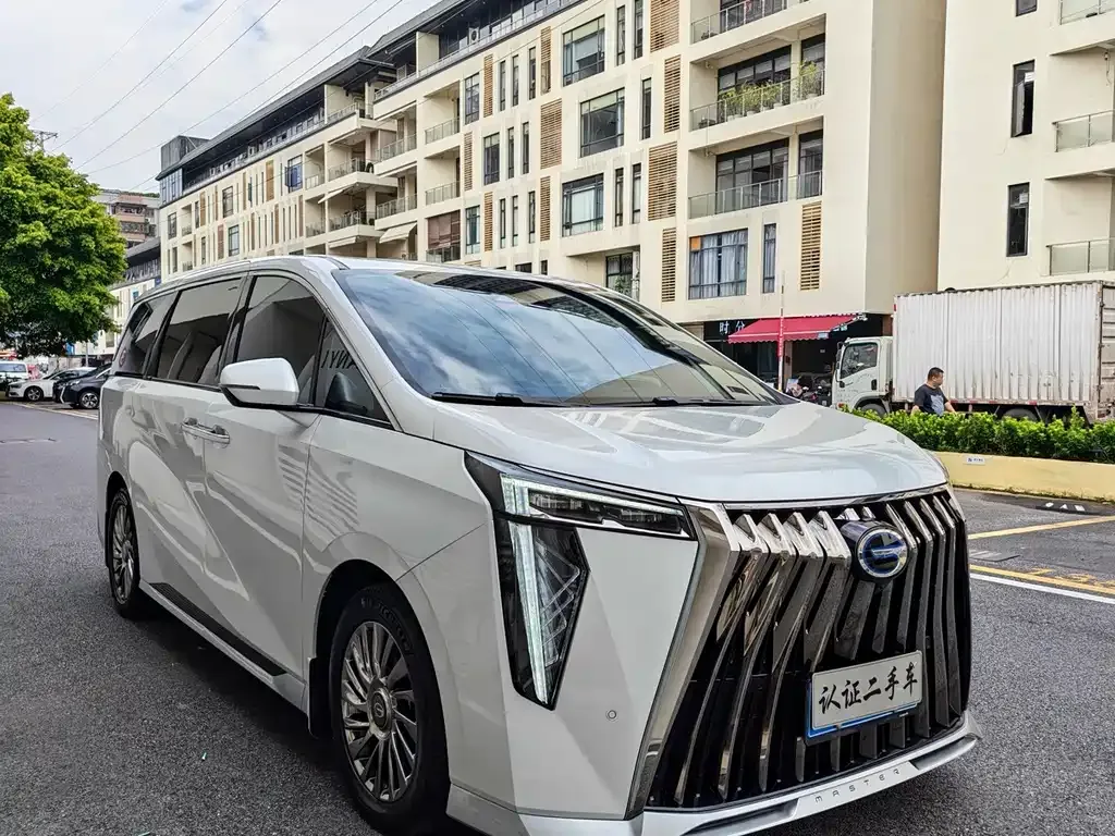 GAC Motor Trumpchi M8 — фото 10