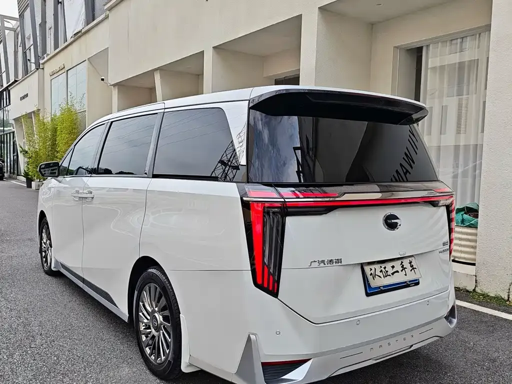 GAC Motor Trumpchi M8 — фото 5